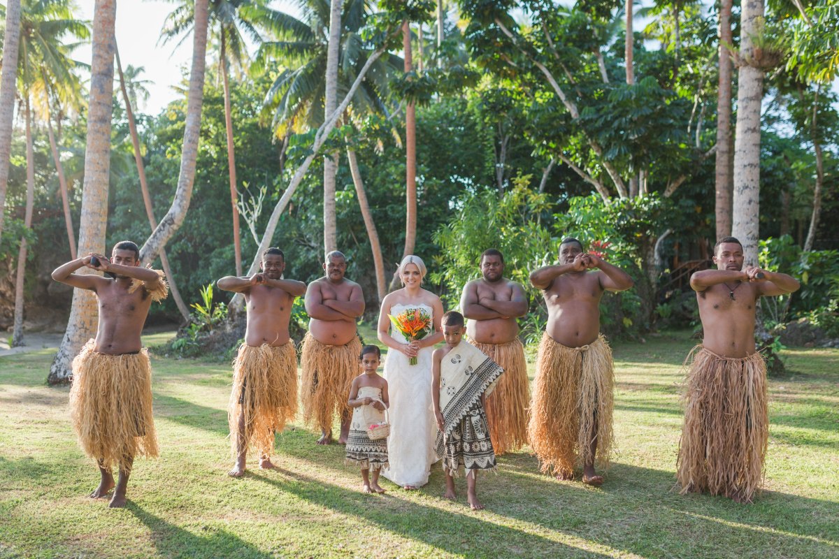 fiji-tropical-wedding-namale
