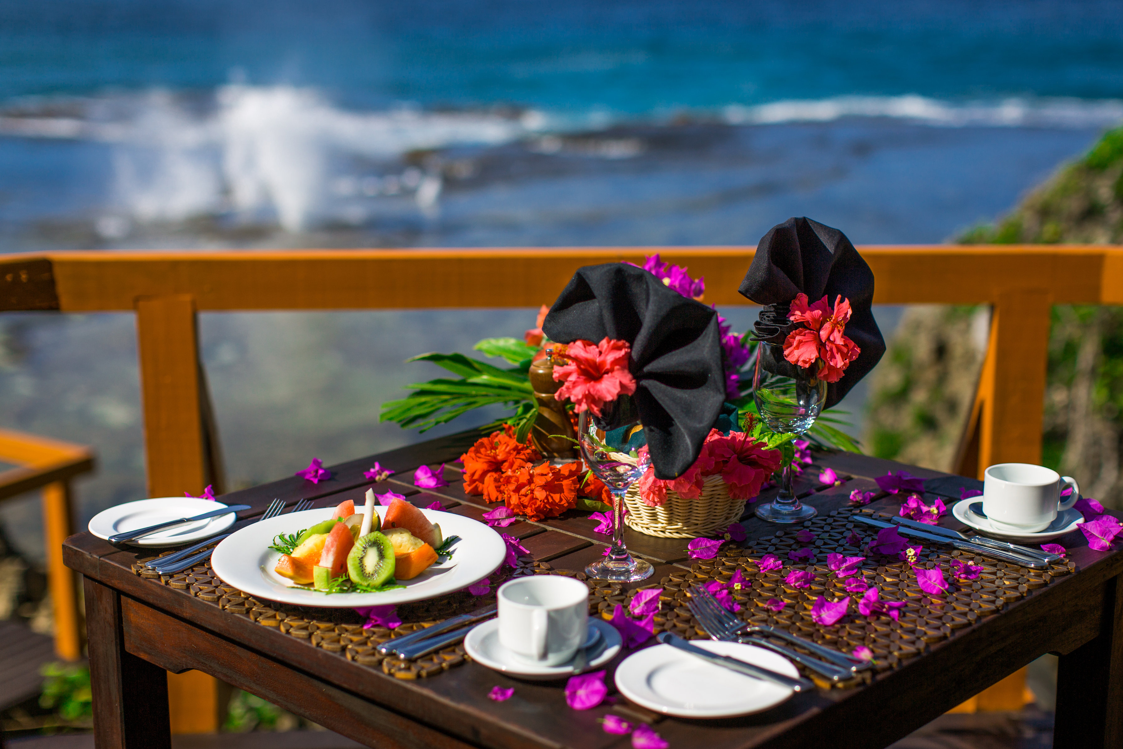 Romantic Getaways For Couples Fiji Namale Resort And Spa