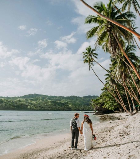 fiji-beach-wedding