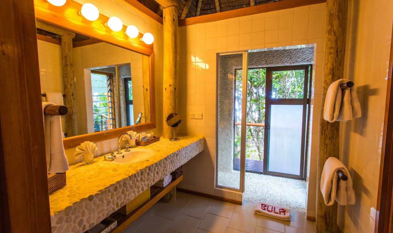 namale-resort-fiji bathroom