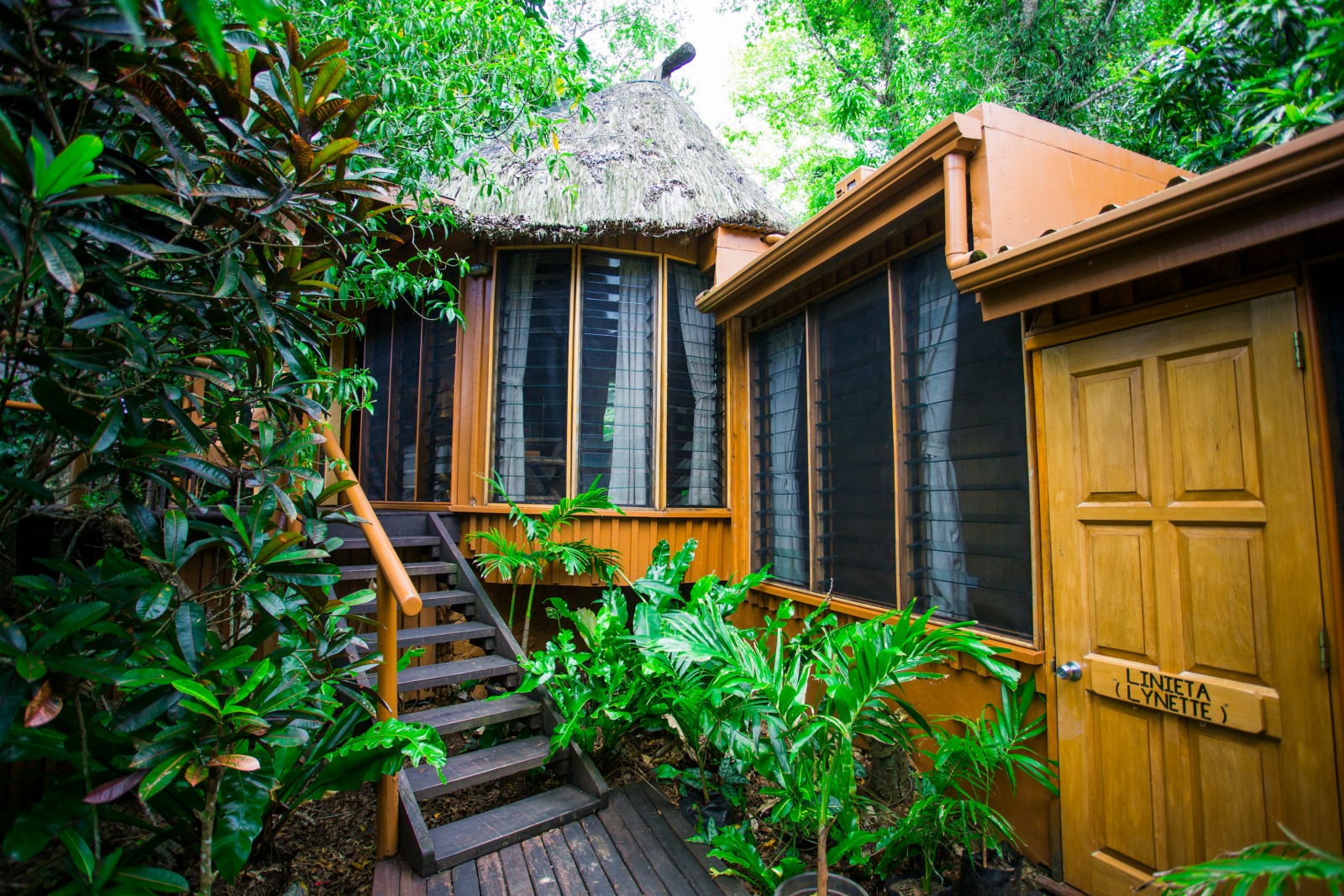 namale garden tropical room in fiji