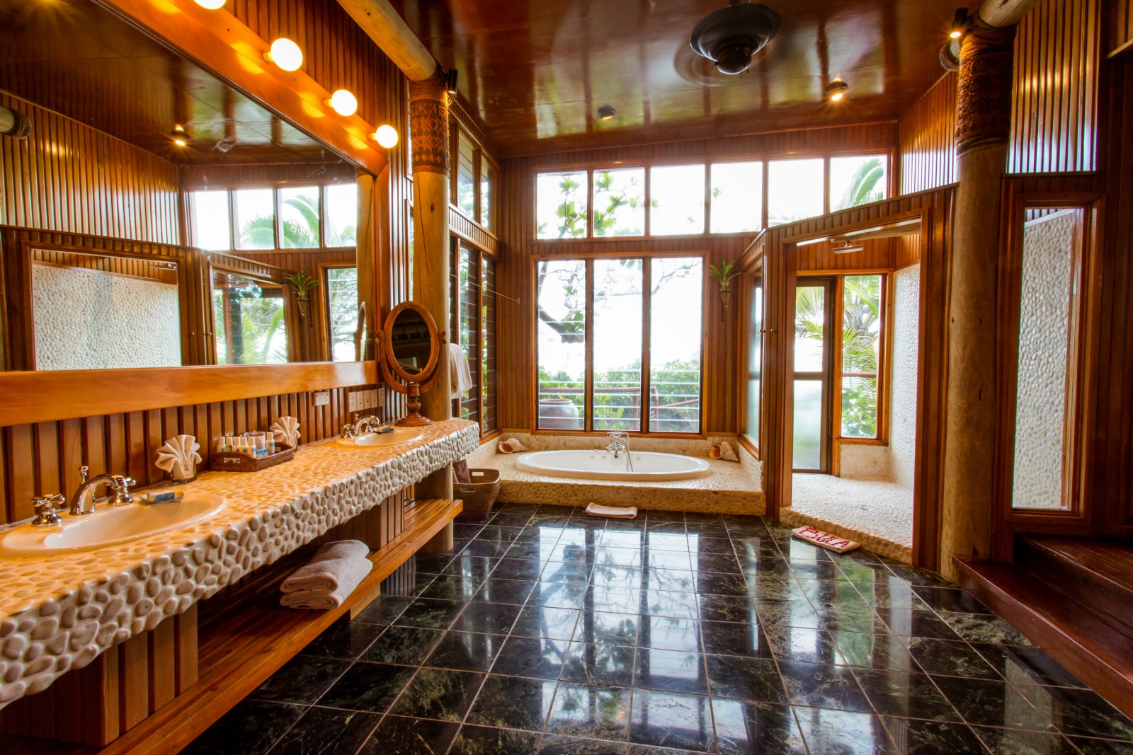 one-bedroom-fiji-villa bathroom